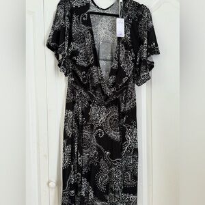 Black and white paisley dress with front buckle.